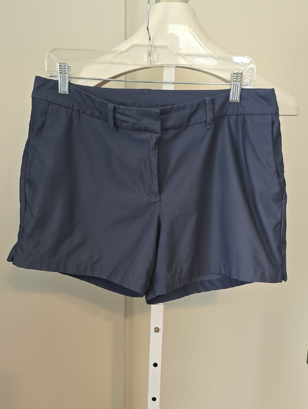 Nike Medium Women's Navy Casual Shorts